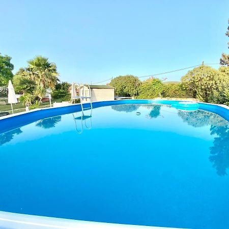 Casa Vacanze La Guzzetta Ranch Canaglia Exterior photo