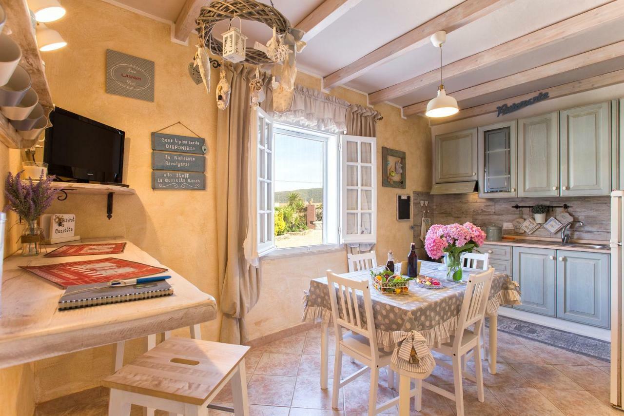 Casa Vacanze La Guzzetta Ranch Canaglia Exterior photo
