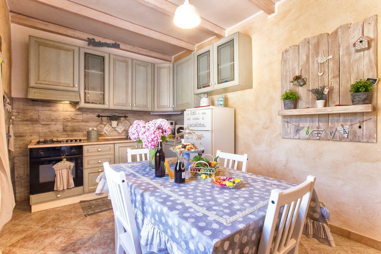 Casa Vacanze La Guzzetta Ranch Canaglia Exterior photo
